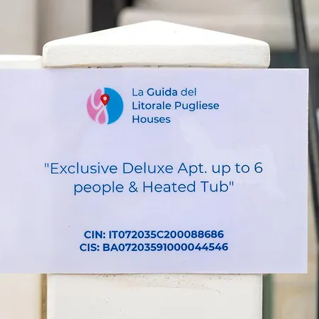 Exclusive Deluxe Up To 6 People & Heated Tub *