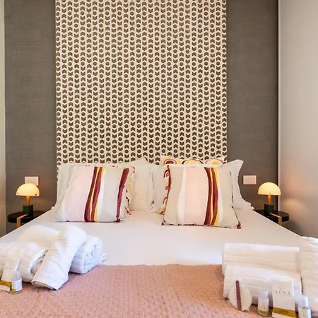 Apartment Exclusive Deluxe Up To 6 People & Heated Tub *